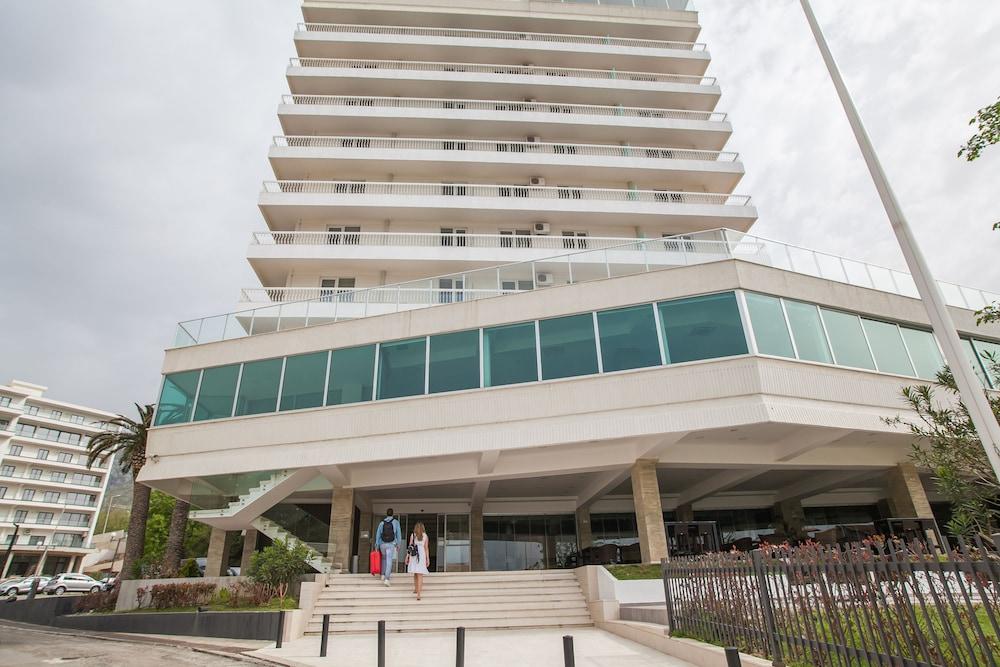 Sato Conference And Spa Hotel Sutomore Exterior foto